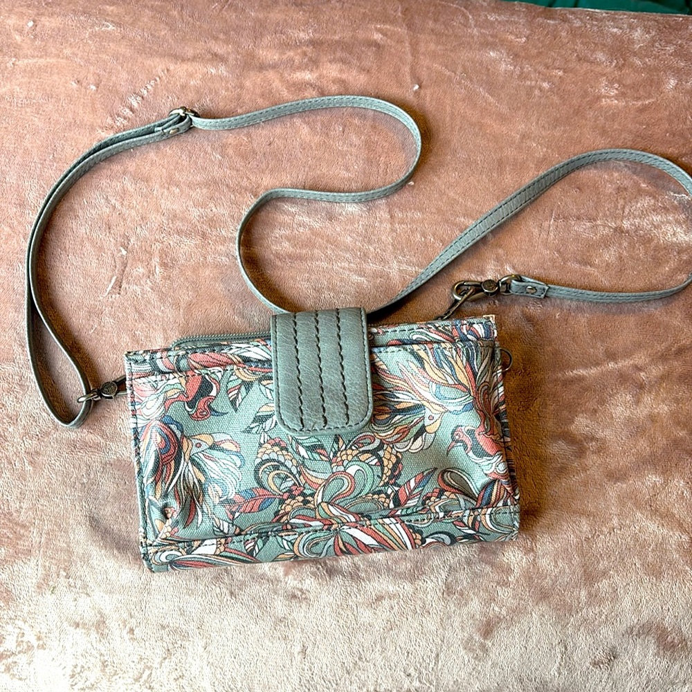 Sakroots crossbody wallet purse.
